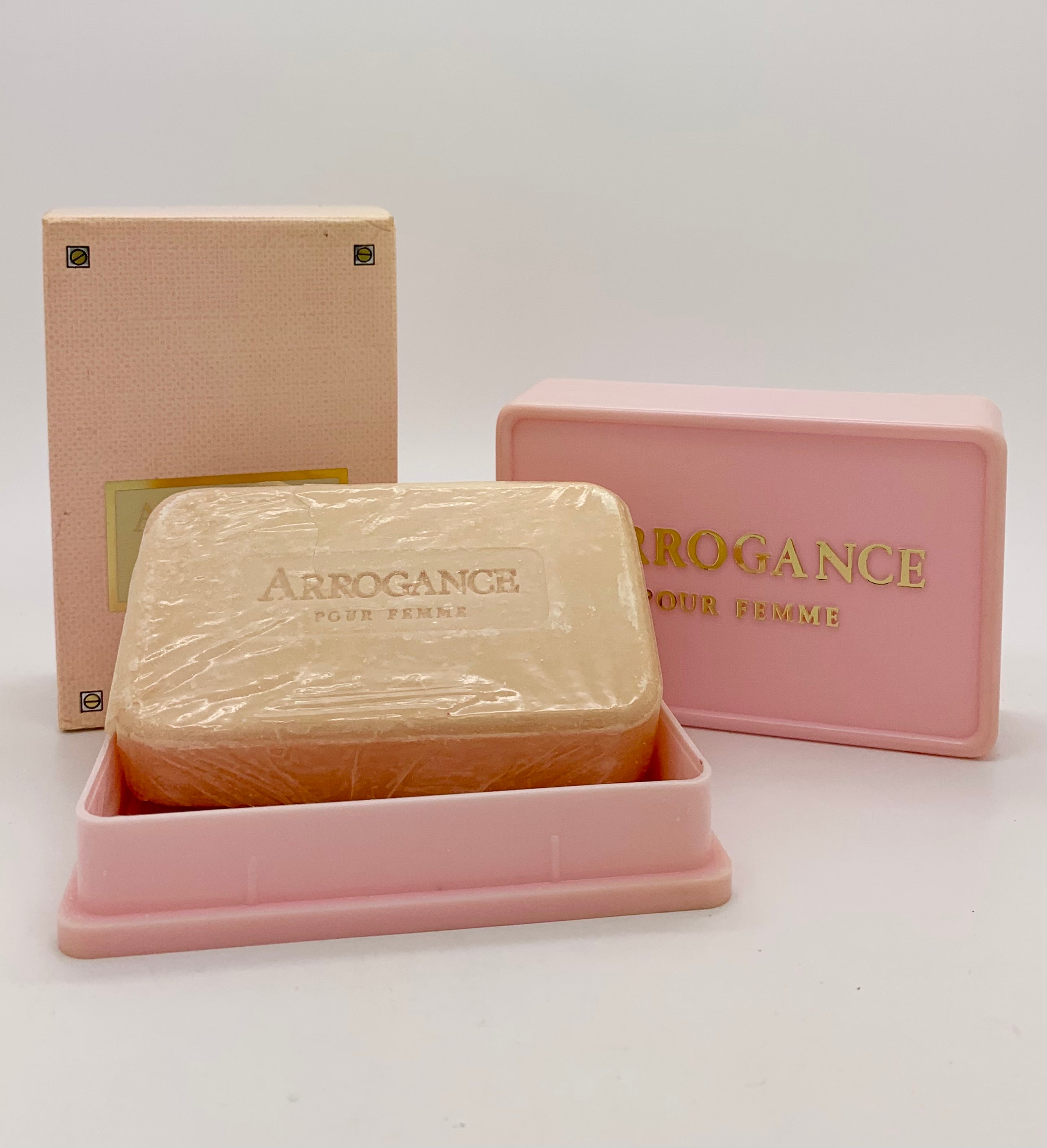 Schiappareli Arrogance Pour Femme Savon